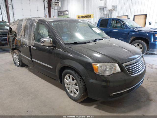  Salvage Chrysler Town & Country