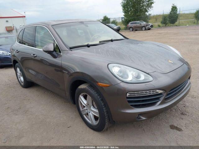  Salvage Porsche Cayenne Hybrid