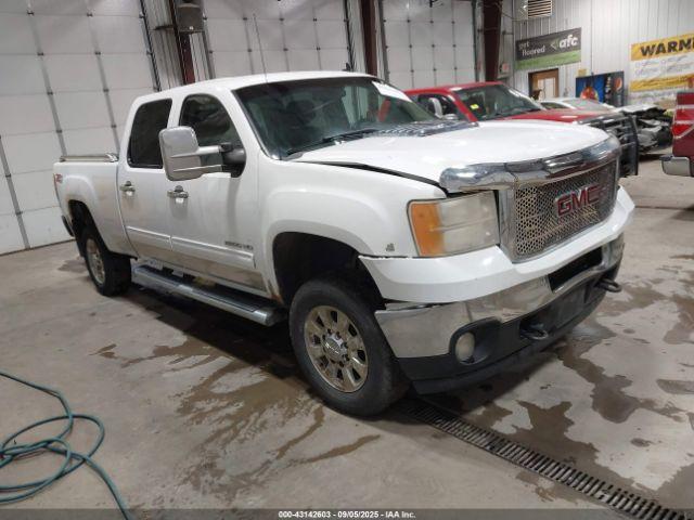  Salvage GMC Sierra 2500