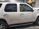 GMC Yukon Denali Image 12