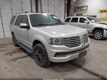  Salvage Lincoln Navigator