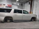 Chevrolet Suburban 1500 Ltz Image 13