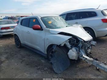  Salvage Nissan JUKE