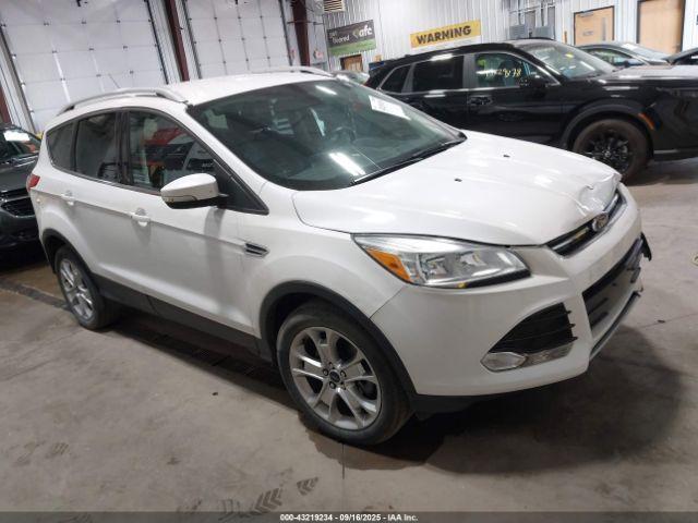  Salvage Ford Escape