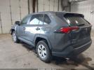 Toyota RAV4 Le Image 5