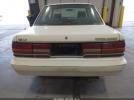 Toyota Camry Le Image 16