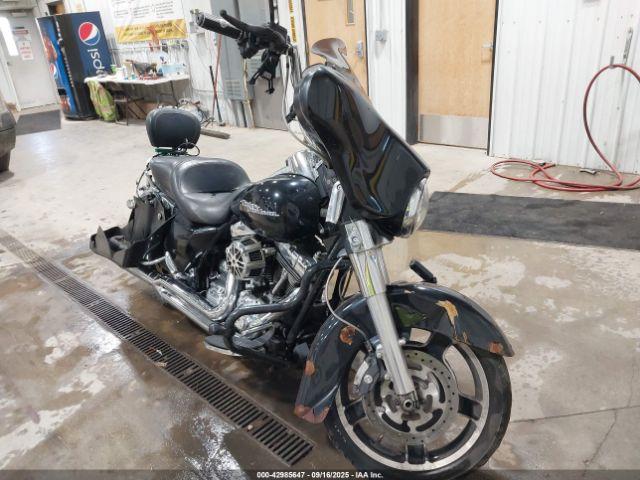  Salvage Harley-Davidson Flhx