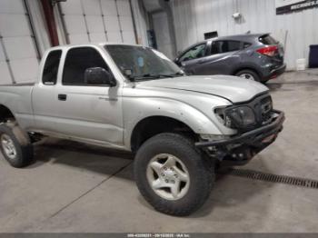  Salvage Toyota Tacoma