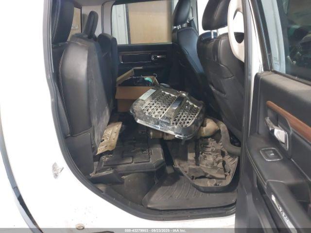 Ram 1500 Laramie Image 3