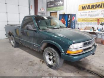  Salvage Chevrolet S-10