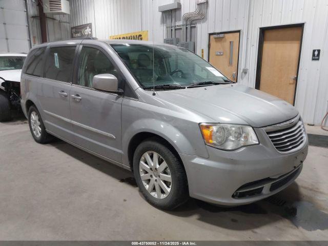  Salvage Chrysler Town & Country