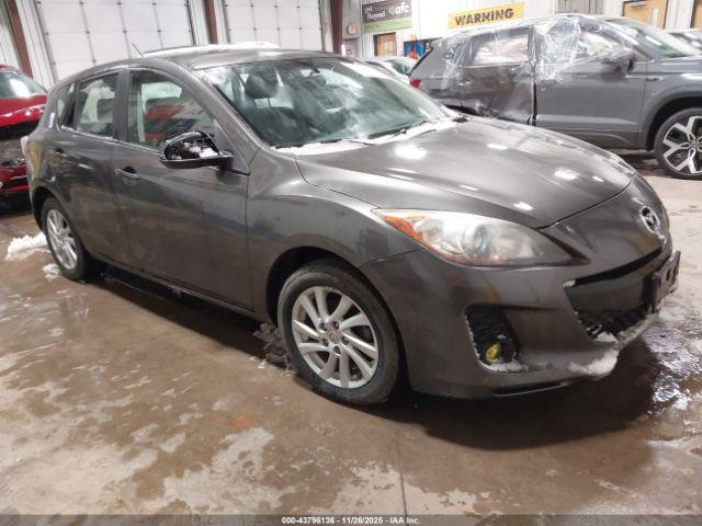  Salvage Mazda Mazda3