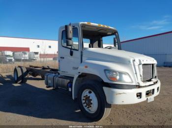  Salvage Hino 258 268
