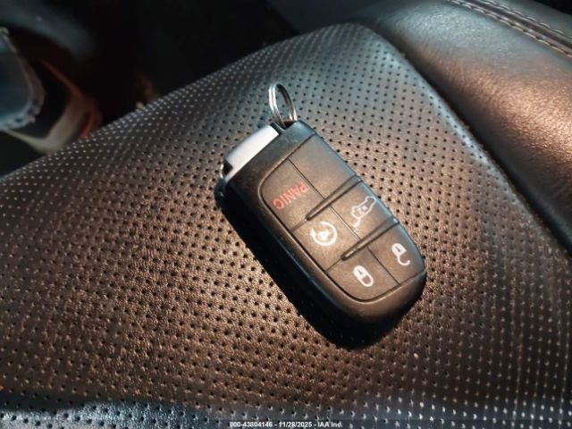 Dodge Durango Citadel Image 3