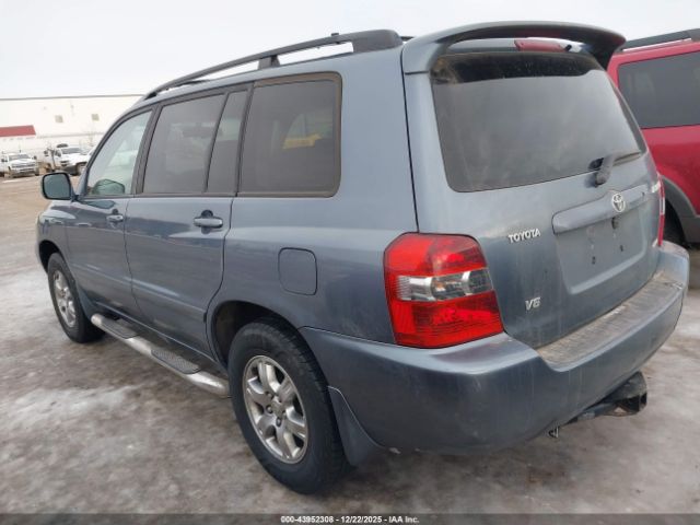 Toyota Highlander V6 Image 2