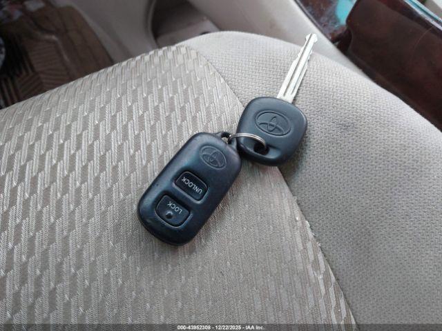 Toyota Highlander V6 Image 4