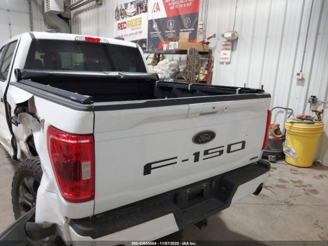 Ford F-150 Xlt Image 8