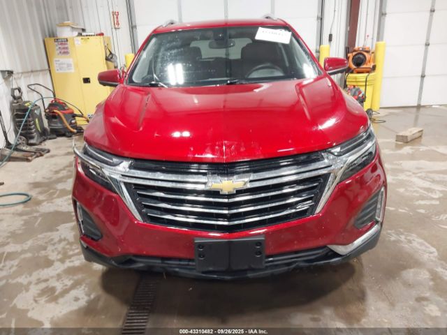 Chevrolet Equinox Awd Premier Image 15