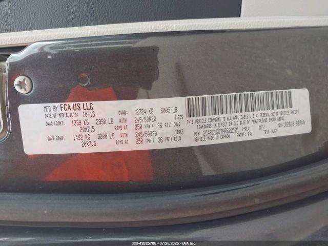 Chrysler Pacifica Limited Image 14