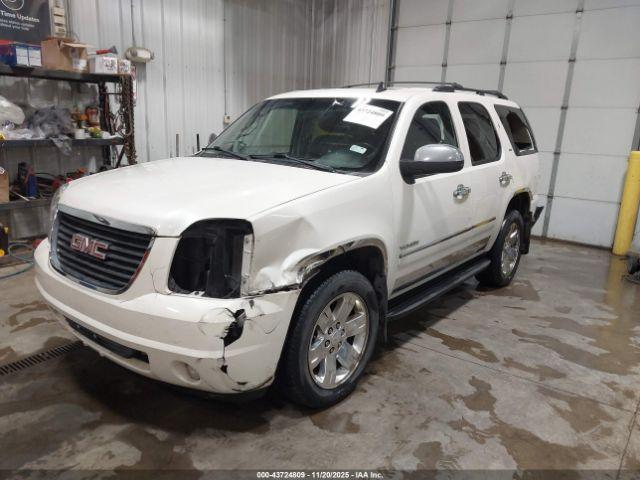 GMC Yukon Slt Image 11