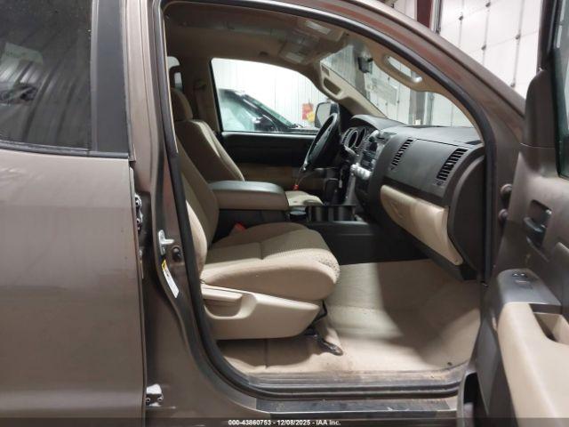 Toyota Tundra Grade 5.7l V8 Image 14