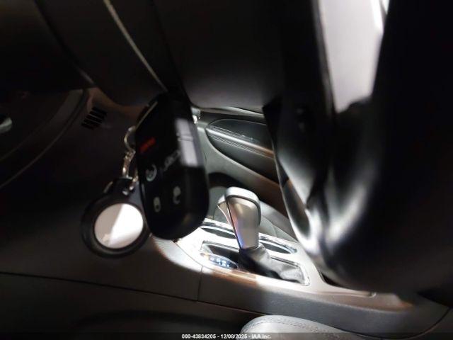 Jeep Grand Cherokee Altitude 4x4 Image 12