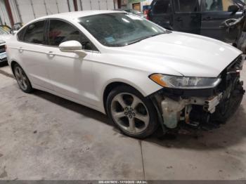  Salvage Ford Fusion