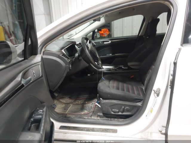 Ford Fusion Se Image 2