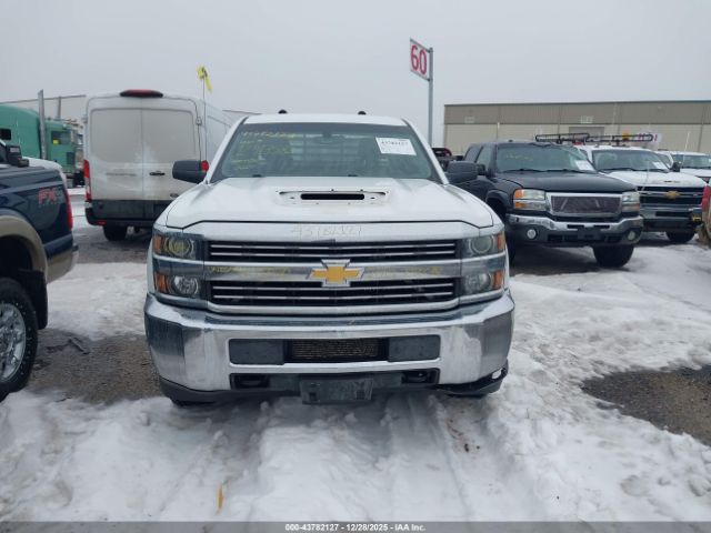 Chevrolet Silverado 2500 Wt Image 9
