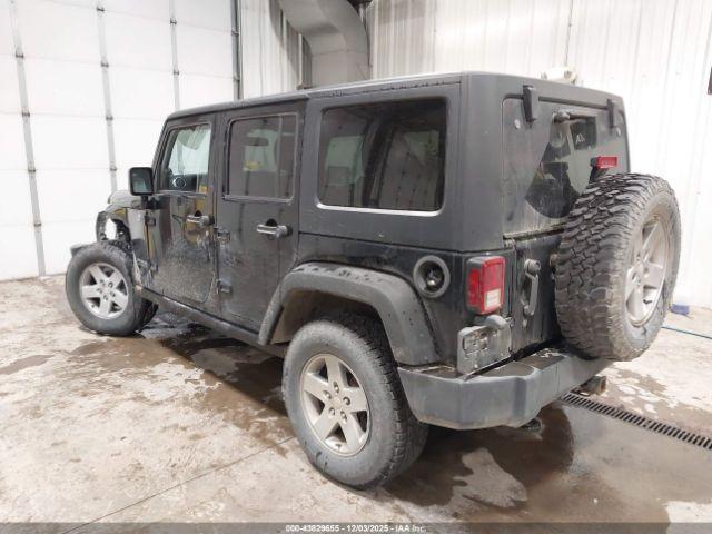 Jeep Wrangler Rubicon Image 8
