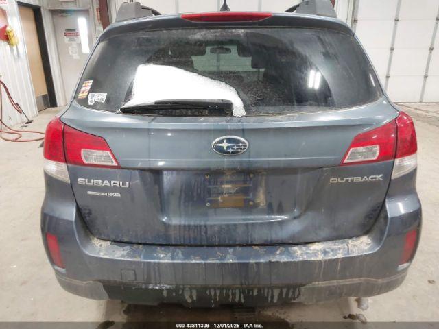 Subaru Outback 2.5i Premium Image 3