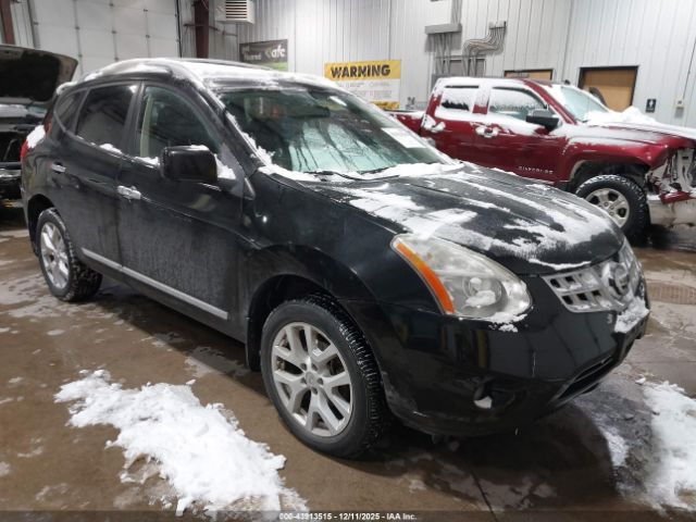 Nissan Rogue Image 1