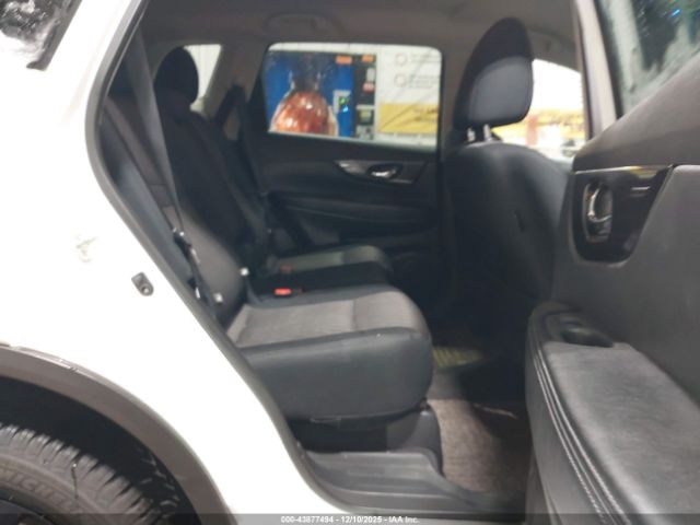 Nissan Rogue Sv Image 5