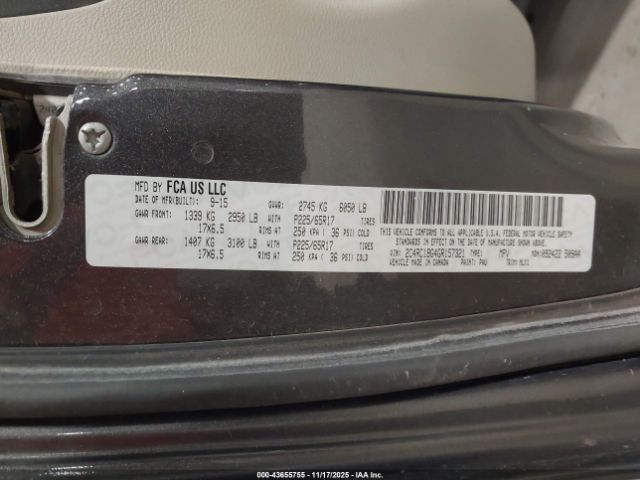 Chrysler Town & Country Touring Image 12