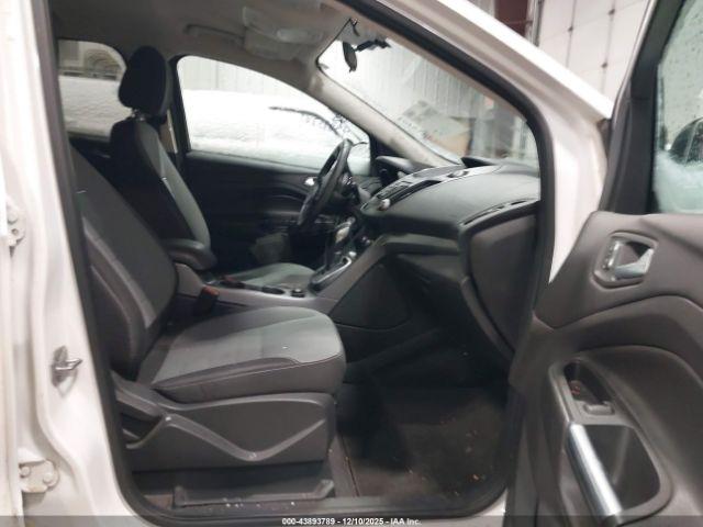 Ford Escape Se Image 4