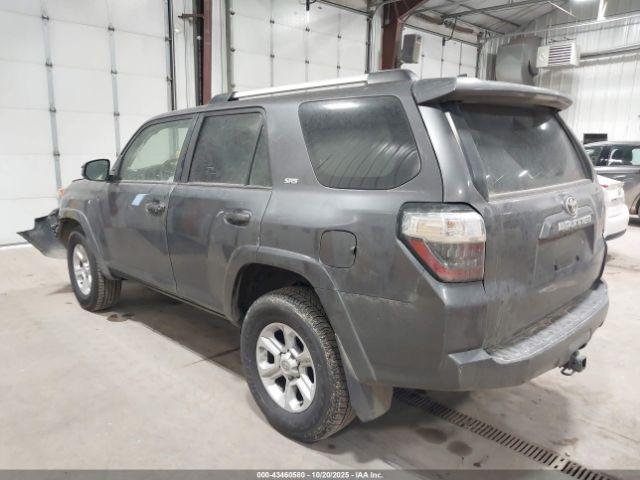 Toyota 4Runner Sr5 Image 11