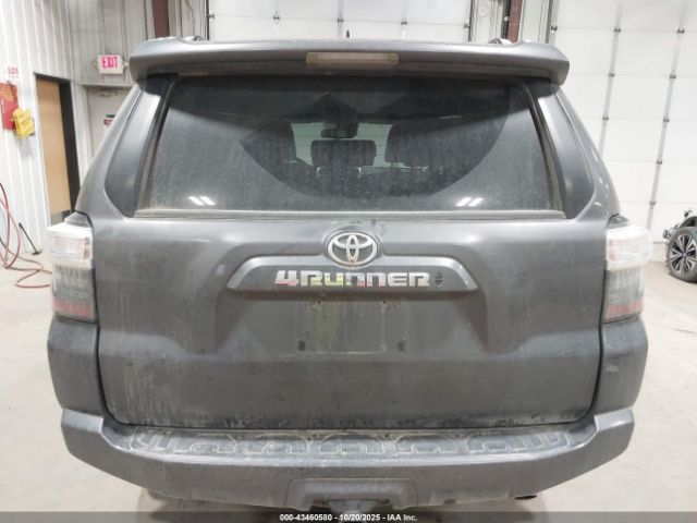 Toyota 4Runner Sr5 Image 15