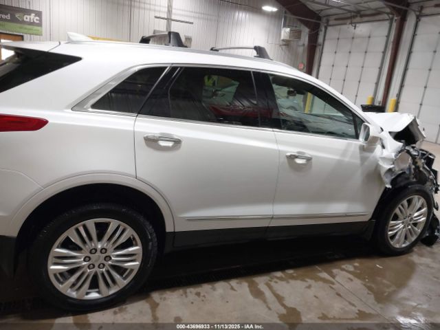 Cadillac XT5 Premium Luxury Image 9