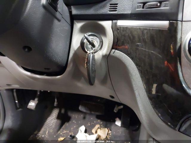 Hyundai SANTA FE Gls Image 9