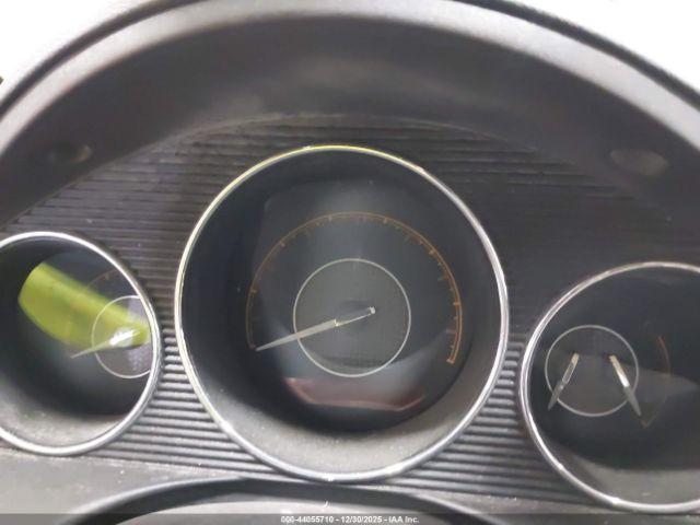 Saturn Aura Xe Image 5