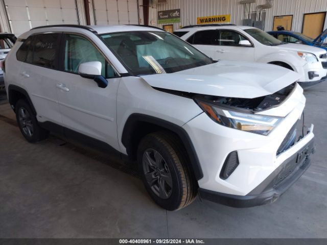 Toyota RAV4 Le Image 1