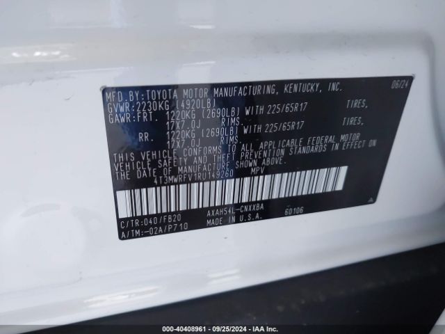 Toyota RAV4 Le Image 16