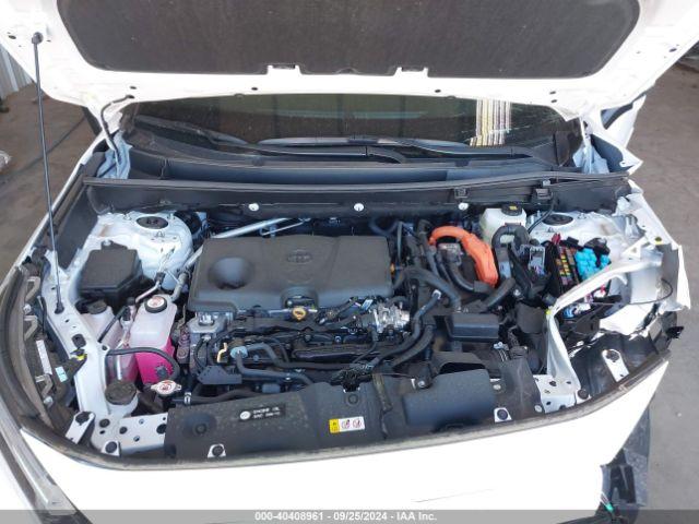 Toyota RAV4 Le Image 18