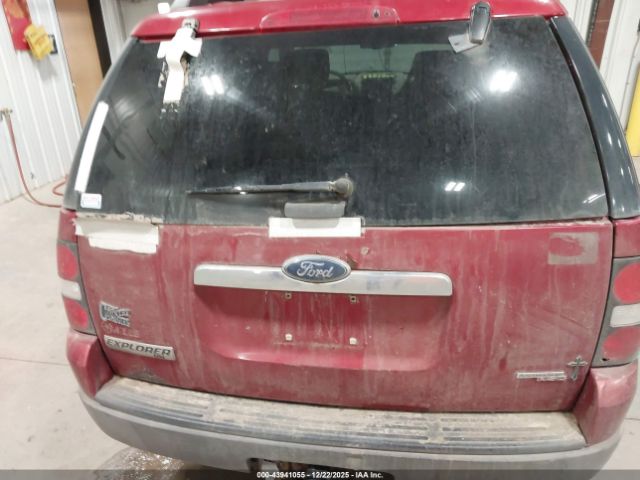 Ford Explorer Xlt Image 9