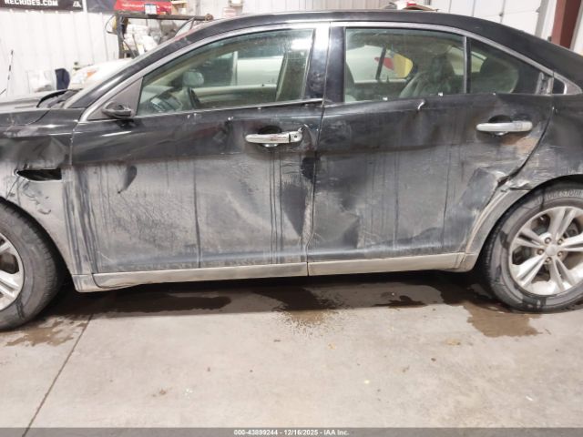 Ford Taurus Se Image 8