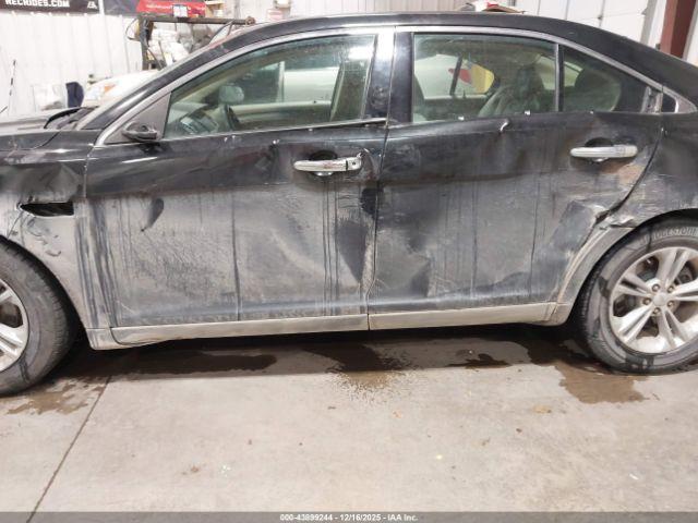 Ford Taurus Se Image 8