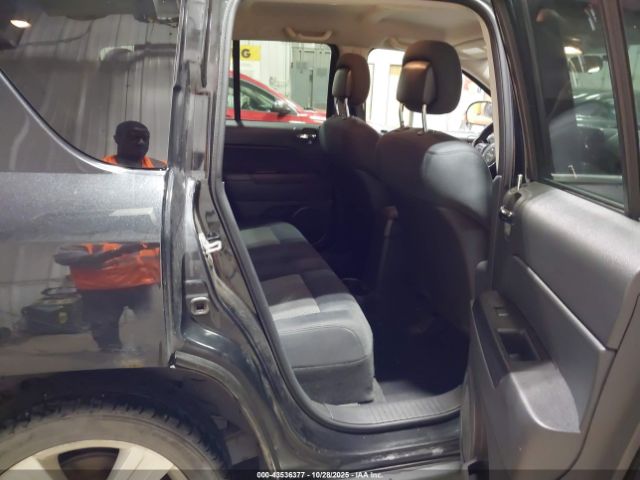 Jeep Compass Image 16