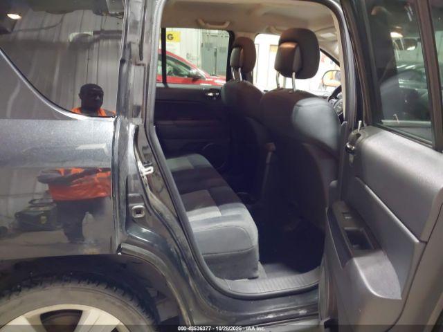 Jeep Compass Image 16