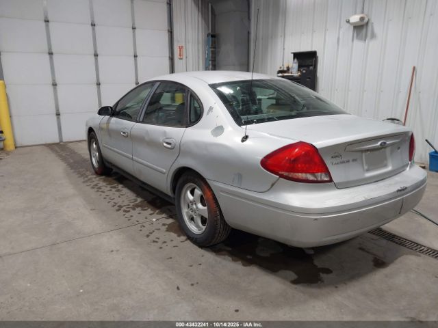 Ford Taurus Se Image 4