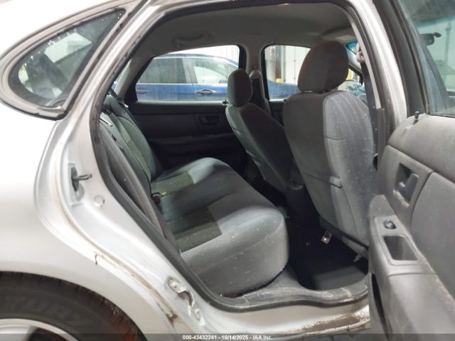 Ford Taurus Se Image 5